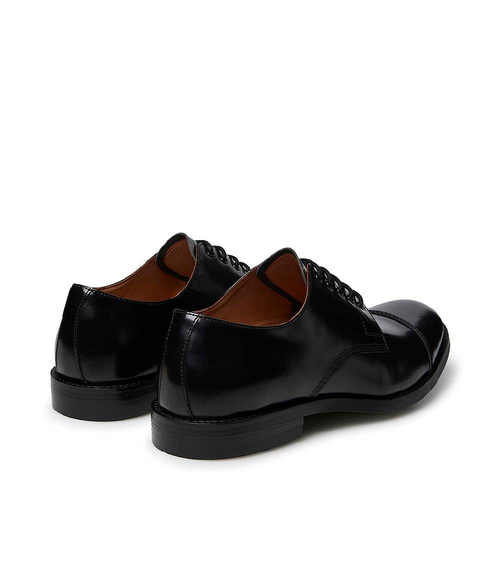 Loriblu Oxford in vitello spazzolato nero Spedizione Gratuita