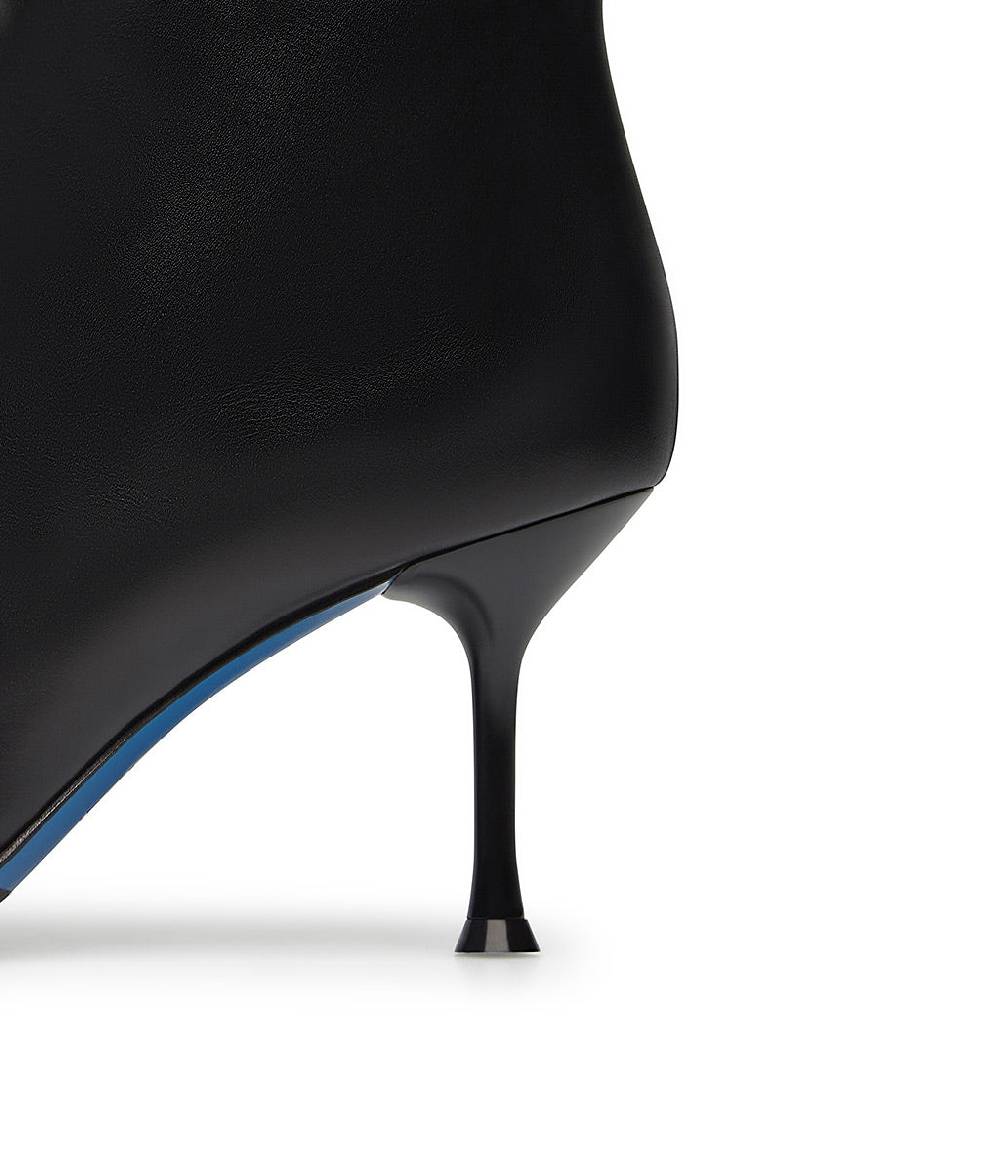 Loriblu Stivaletti in pelle nera con placca-logo Novità