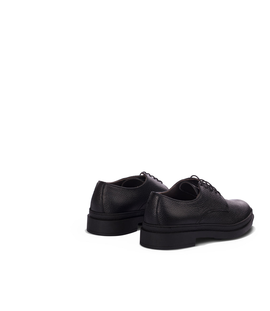 Loriblu Derby in pelle nera Moda
