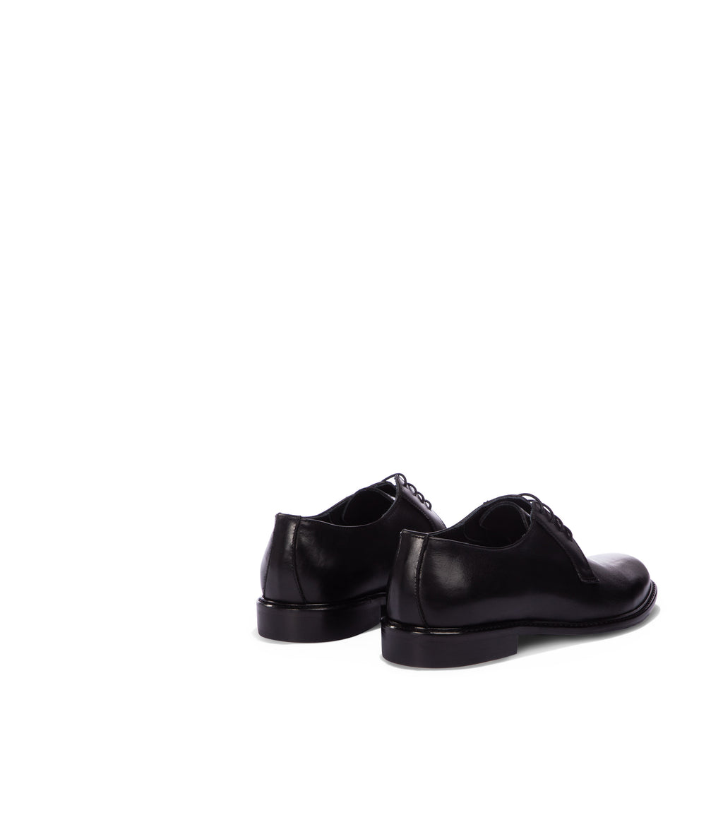 Loriblu Stringate derby in pelle nera In Linea