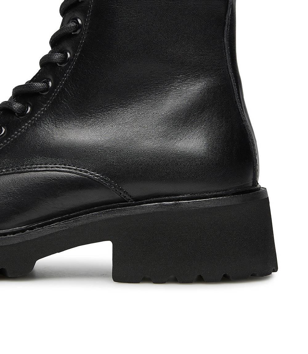 Loriblu Anfibi in vitello nero 2025