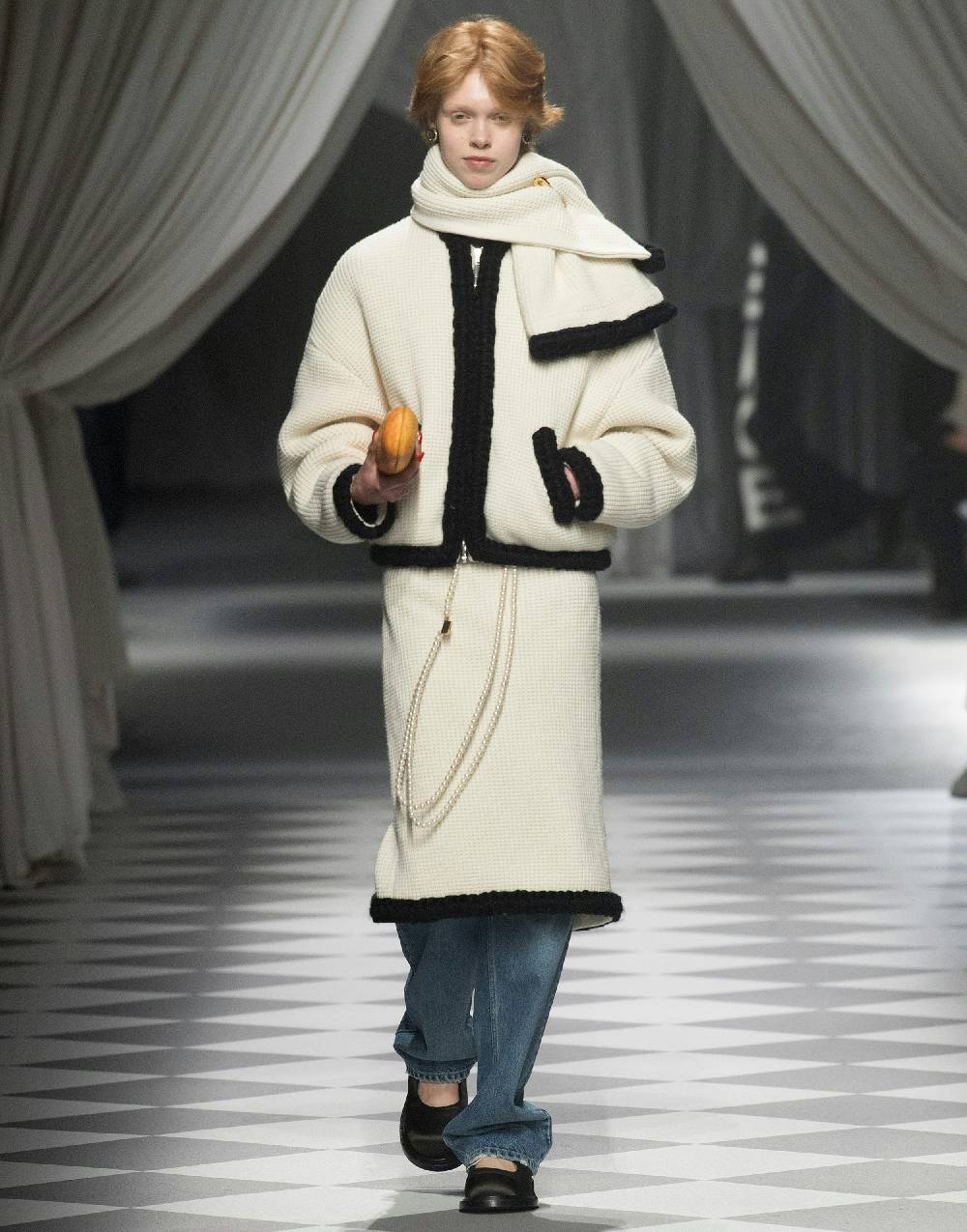 Love Moschino Giacca corta in lambswool superfine Vendita