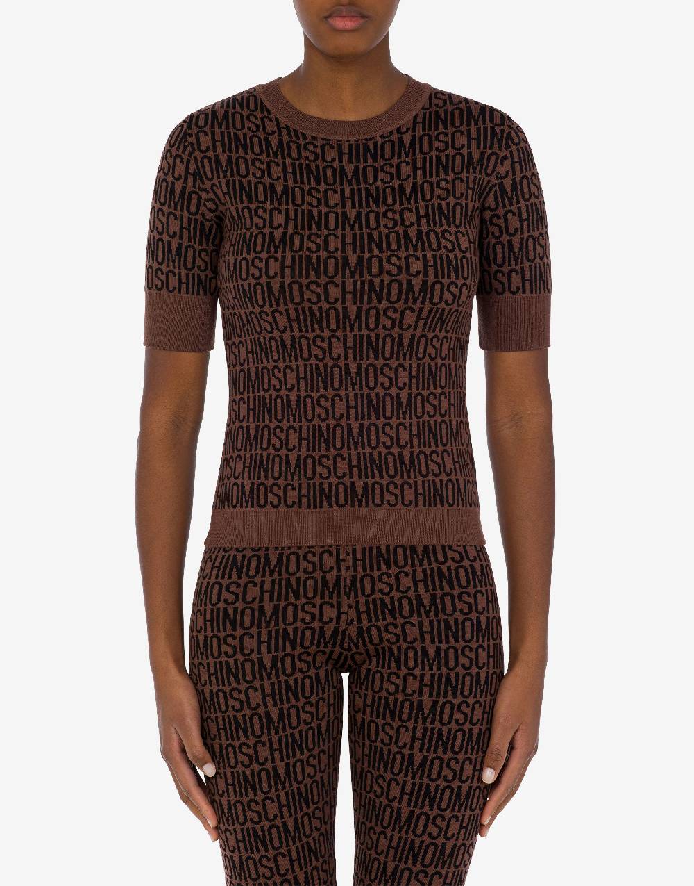 Love Moschino Top in lana Allover Logo In Saldo