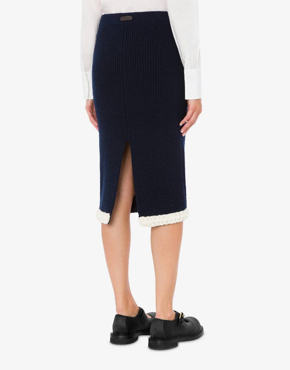 Love Moschino Gonna in lambswool superfine In Vendita