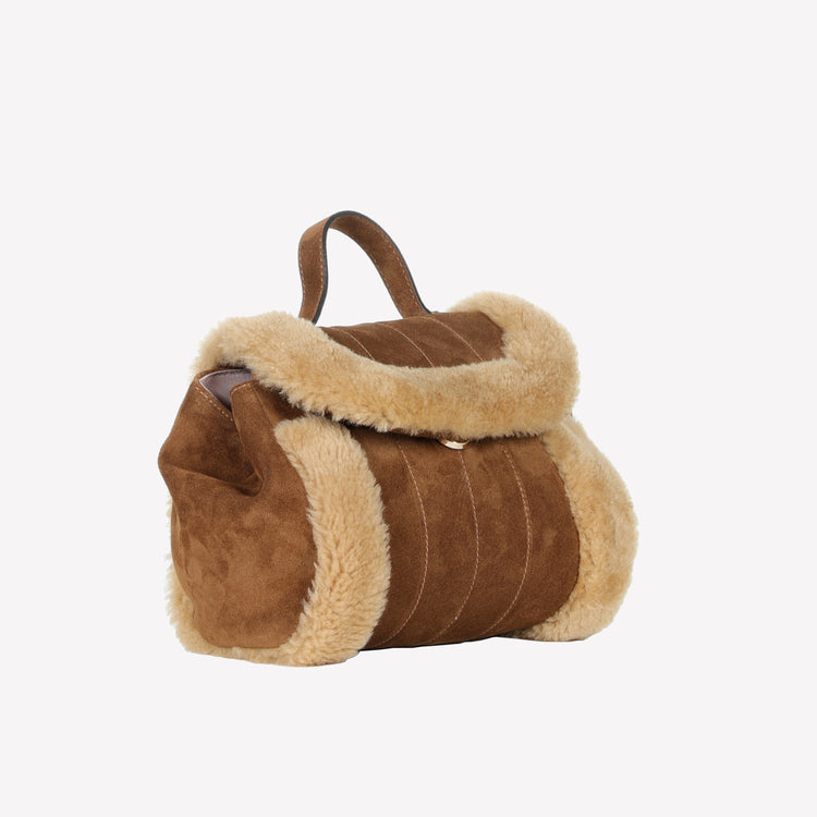 Roberto Festa BORSA CON MANICO IN PELLE SCAMOSCIATA COLOR LIGHT BRUCIATO CON RIPORTI IN MONTONE MIELE NIKA Shopping Online