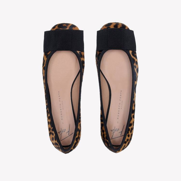 Roberto Festa DECOLLETE’ IN PELLE DI VITELLO STAMPA LEOPARDATA CON FIOCCO GROS GRAIN NERO SISKO Negozi Online