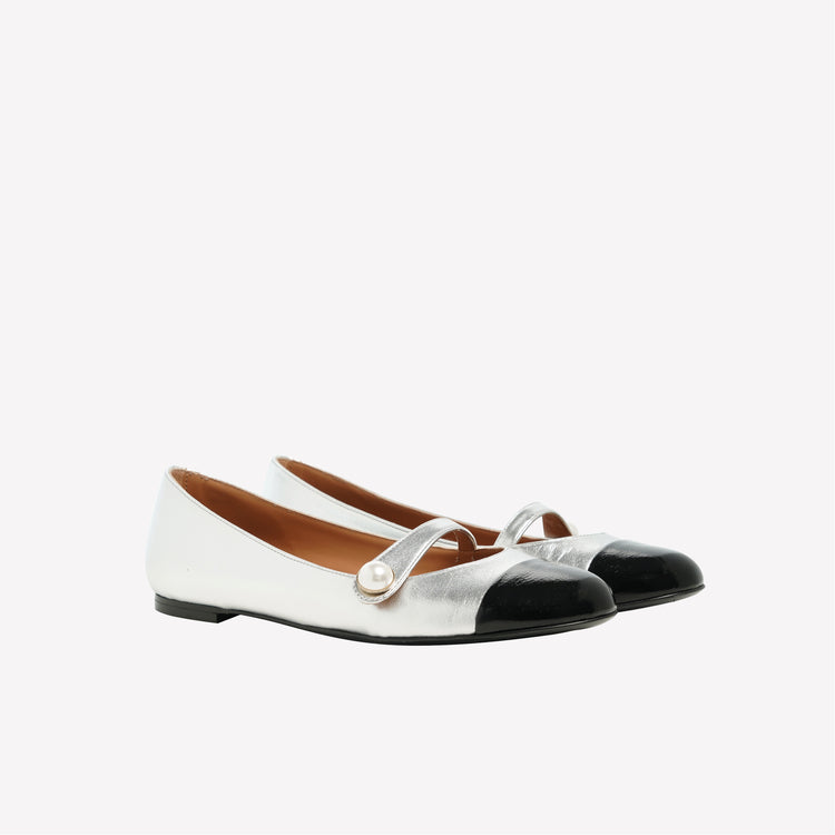 Roberto Festa BALLERINA MARY JANE IN NAPPA ARGENTATA CON PUNTALE A CONTRASTO DIVY Fino Al -60%