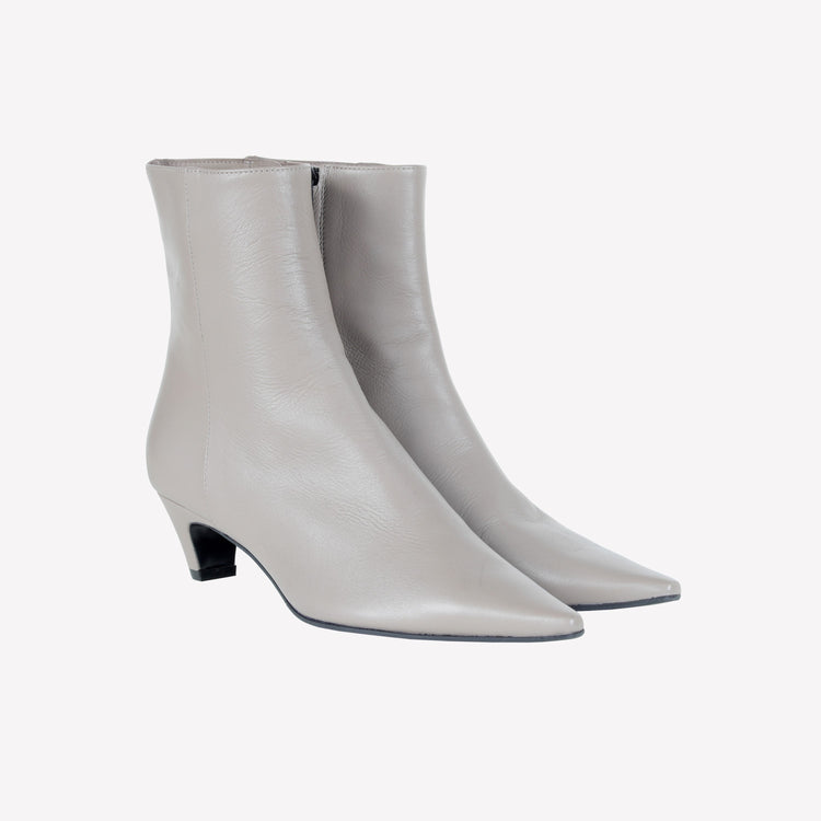 Roberto Festa ANKLE BOOT IN AGNELLO SAMY In Linea