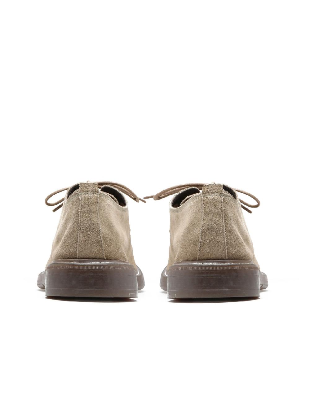 Silvano Sassetti Scarpe allacciate in suede color tortora In Vendita