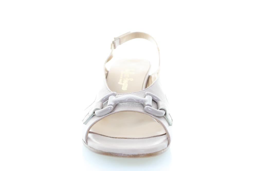 Soffice Sogno Sandalo in pelle suola cuoio Offerta