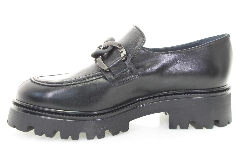 Soffice Sogno Mocassino in pelle con catena Convenienza