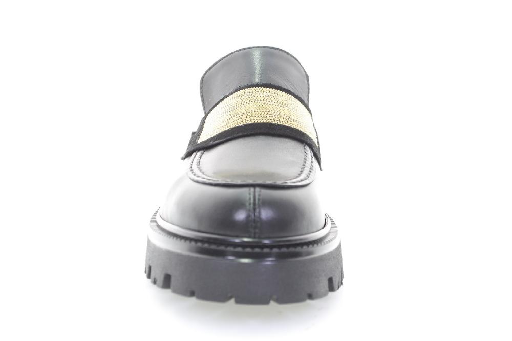 Soffice Sogno Mocassino in pelle con ornamento In Vendita