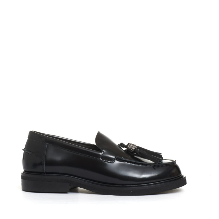 Sorelle Perego mocassino nero con nappine Outlet