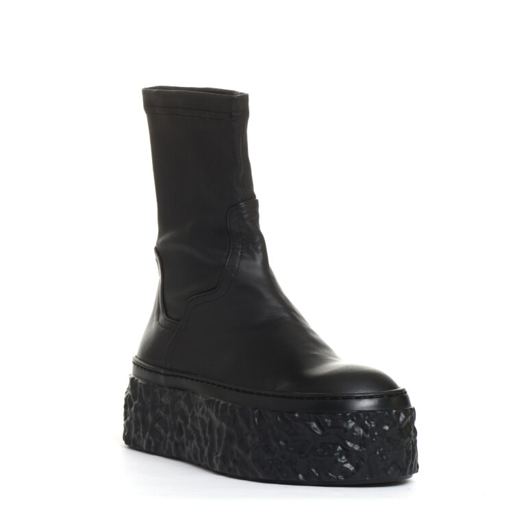 Sorelle Perego stivaletto elasticizzato nero fondo in gomma alto In Vendita