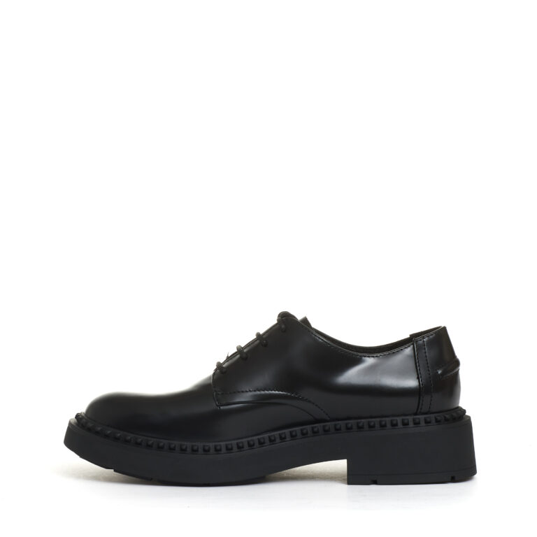 Sorelle Perego stringata pelle nera liscia Moda
