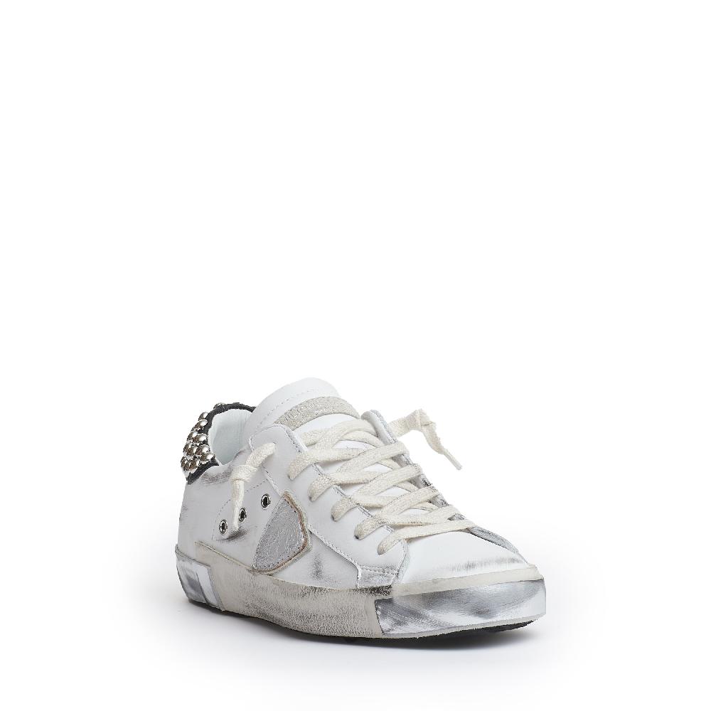 Sorelle Perego Paris pelle bianca con borchie Sconto