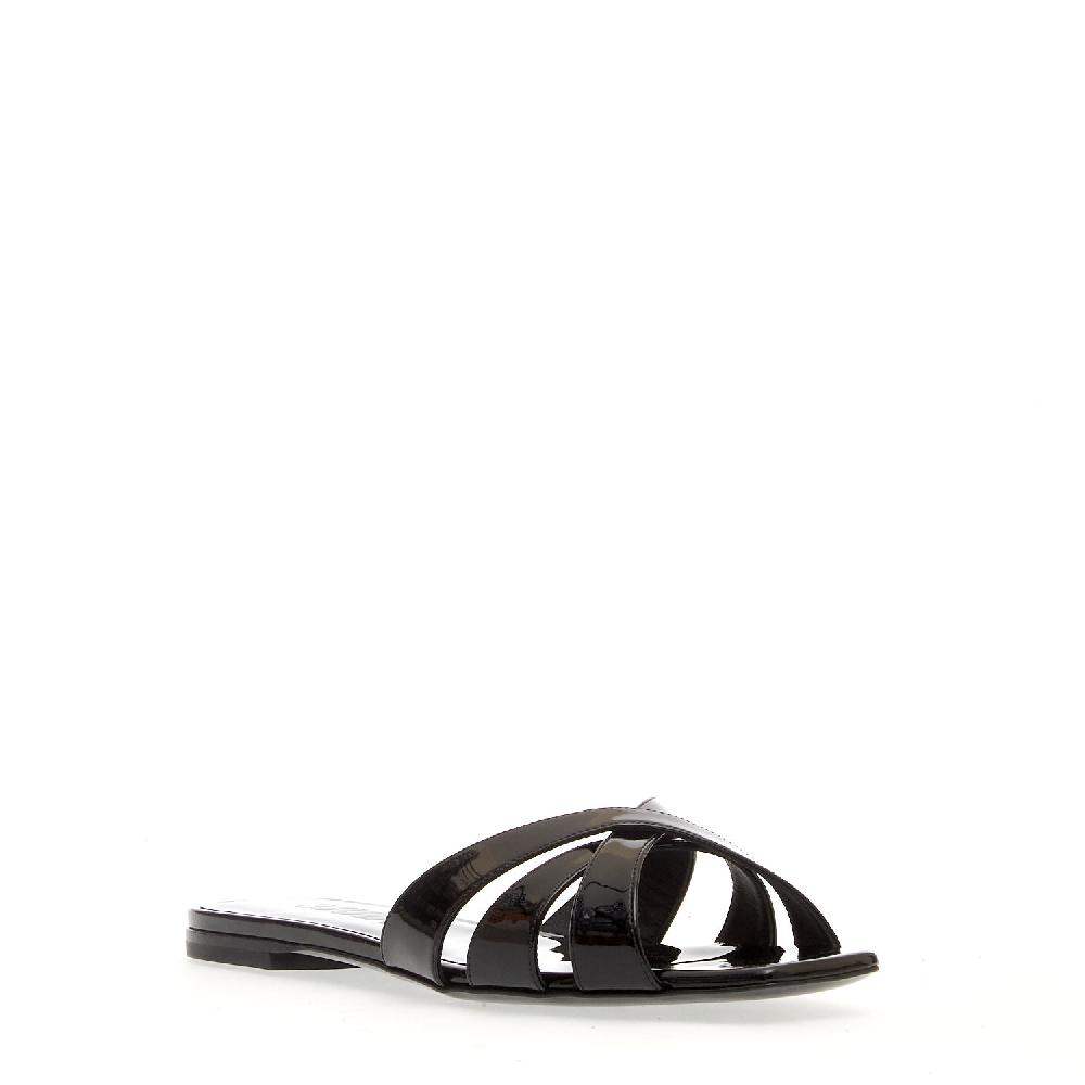 Sorelle Perego ciabatta bassa vernice nera Moda