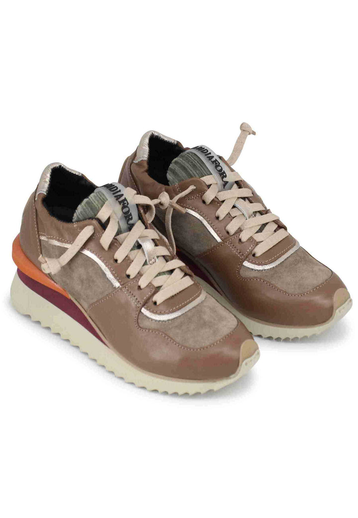 Spatarella Sneakers donna in pelle taupe con fondo zeppa Offerta