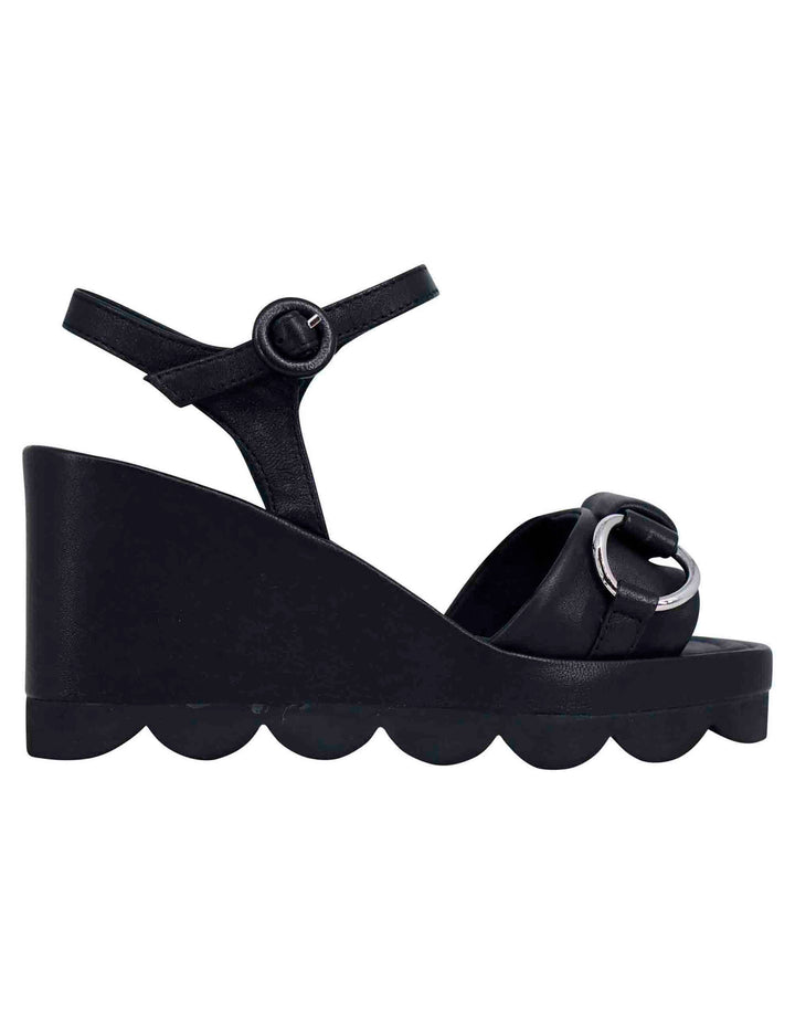 Spatarella Sandali donna in pelle nera con zeppa alta e cinturino alla caviglia Sottocosto