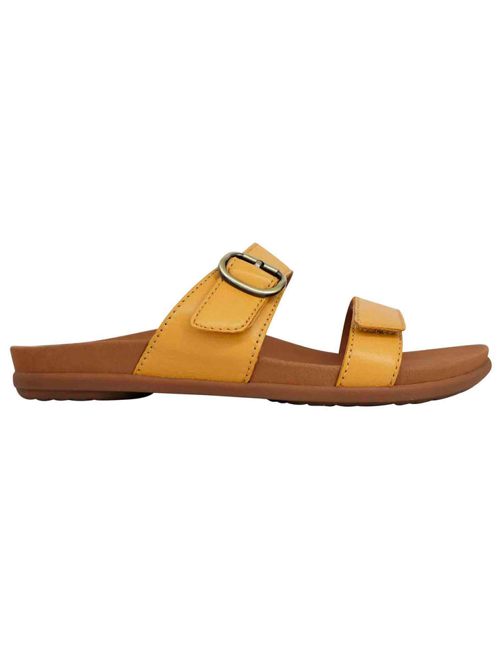 Spatarella Sandali bassi donna in pelle gialla con fibbia laterale Saldi