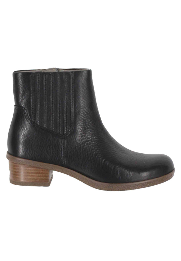 Spatarella Stivaletti donna whaterproff in pelle nero con suola in gomma Italia