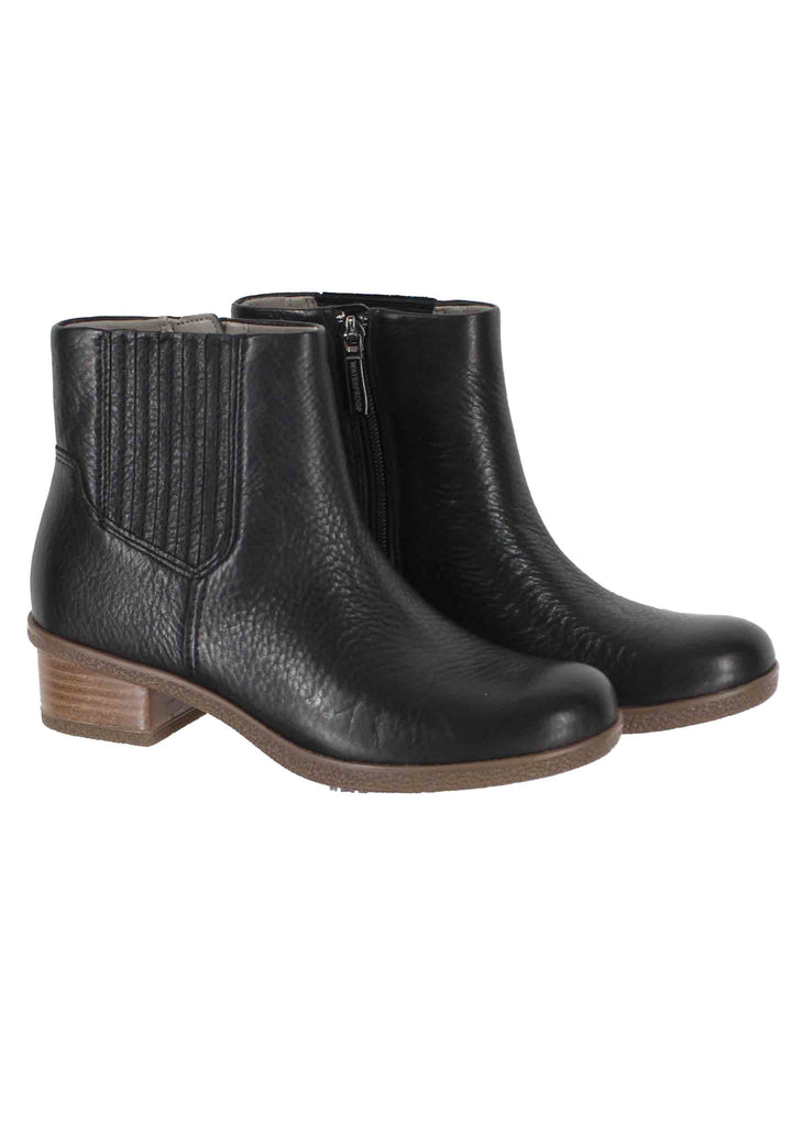 Spatarella Stivaletti donna whaterproff in pelle nero con suola in gomma Italia