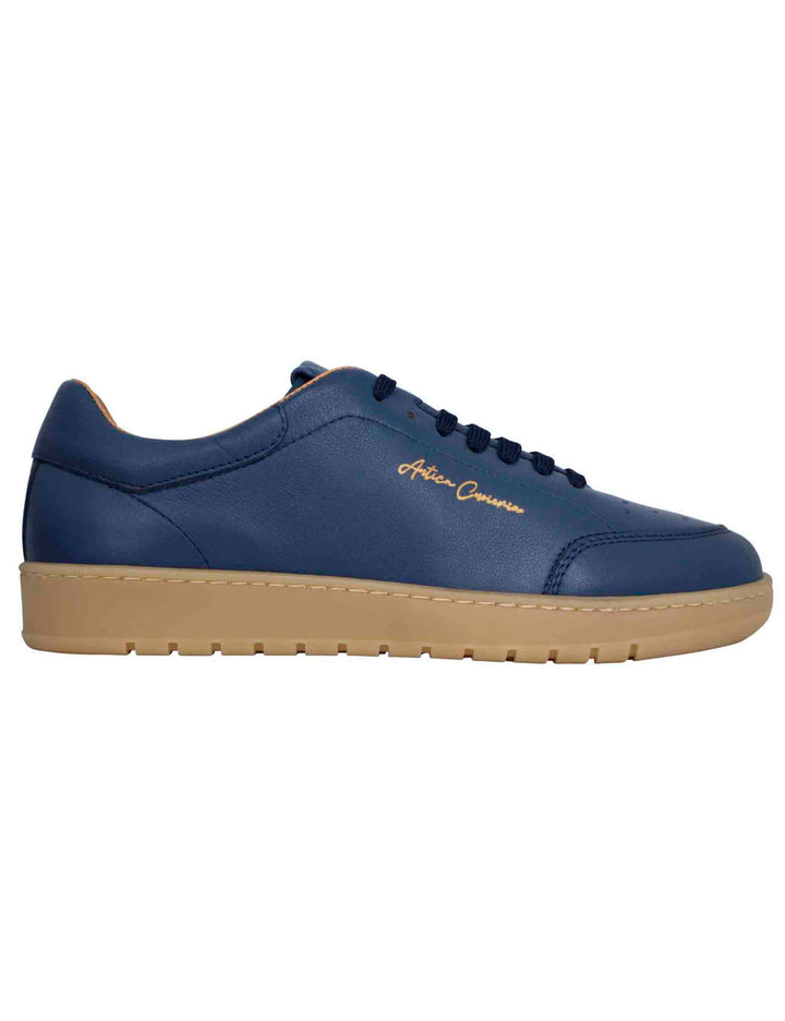 Spatarella Sneakers uomo in pelle celeste con suola in gomma ambra I Più Venduti