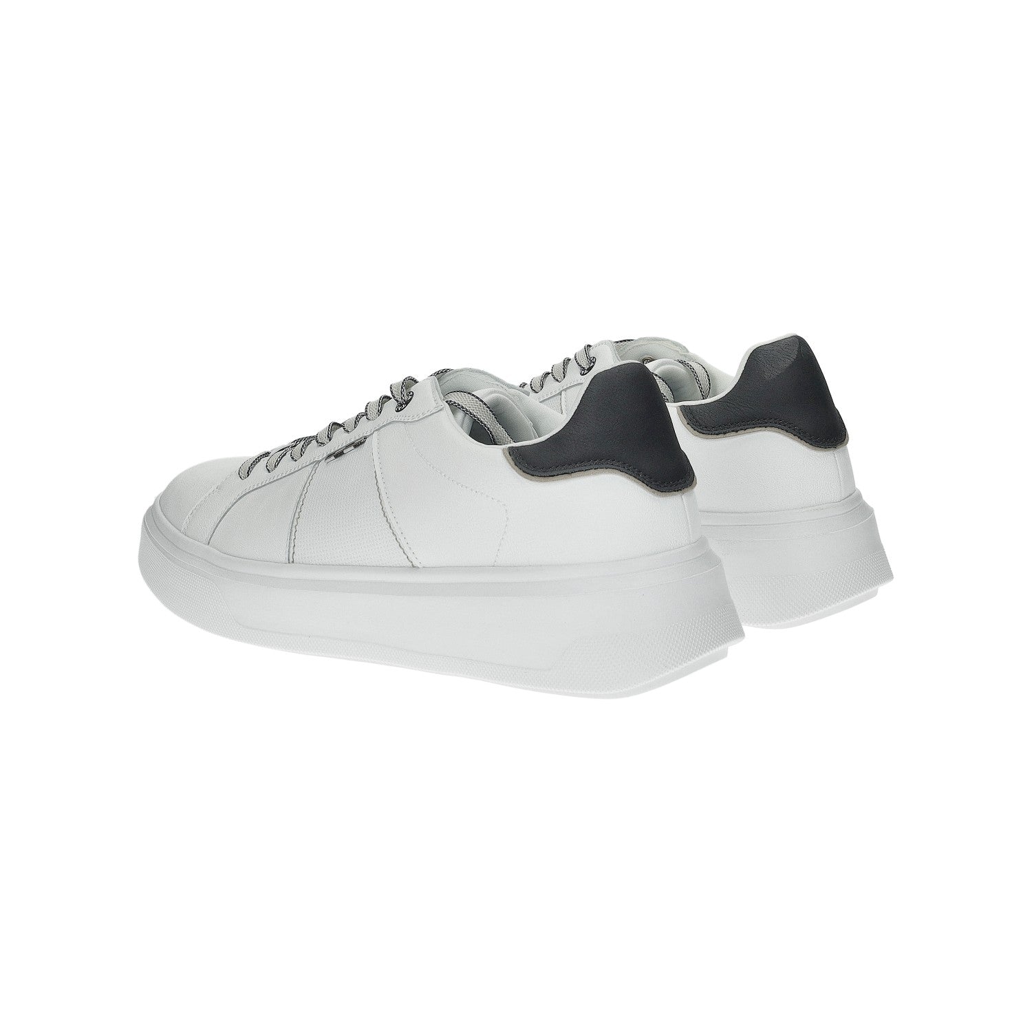 Tata Italia Sneakers in ecopelle Italia