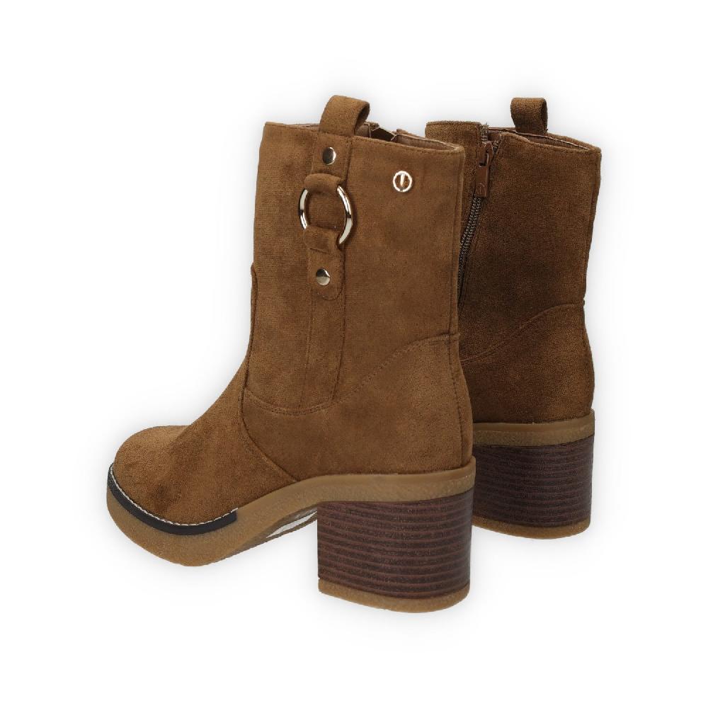 Tata Italia Stivaletti. Tacco alto 3.5cm Offerta