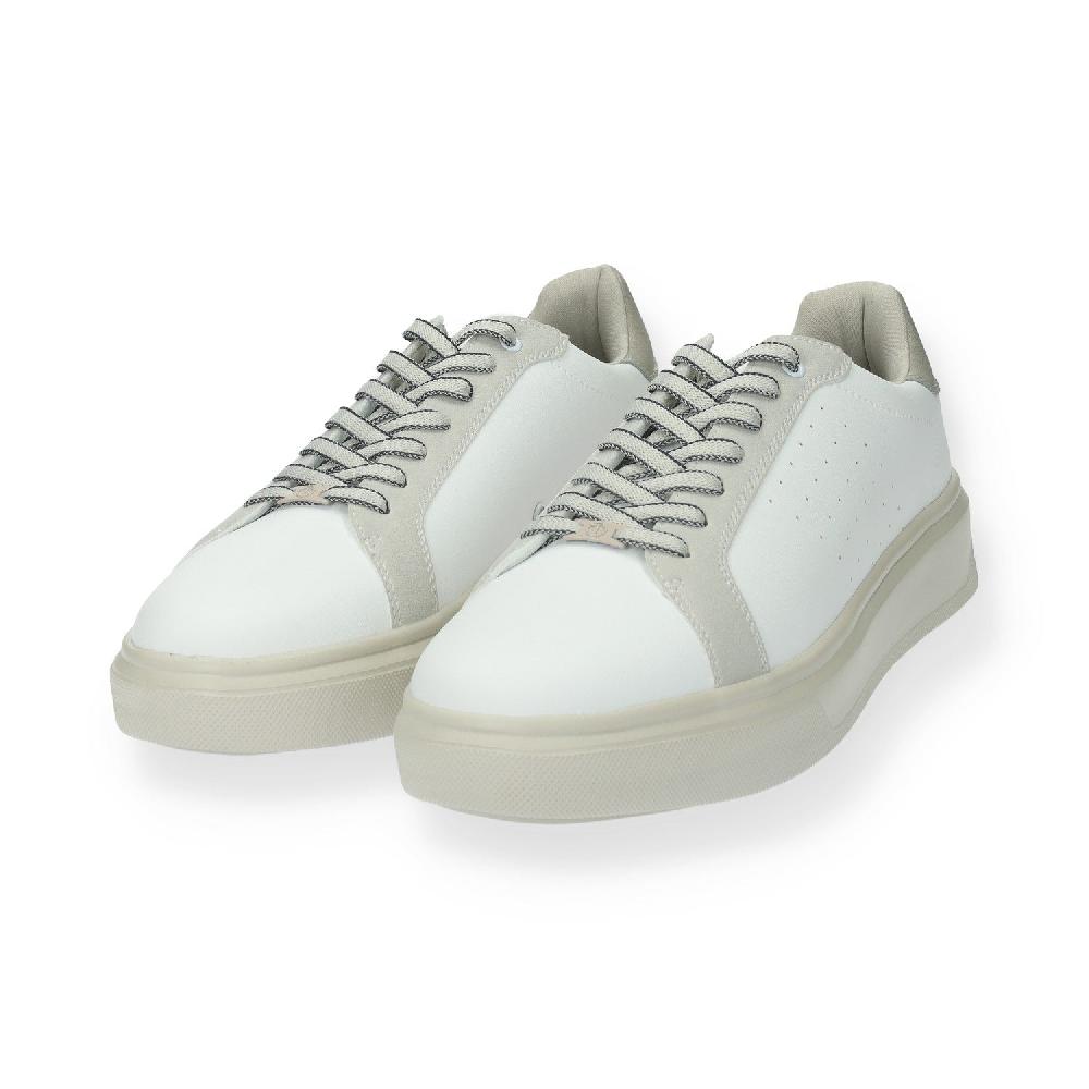 Tata Italia Sneakers con sottopiede in Memory Offerte