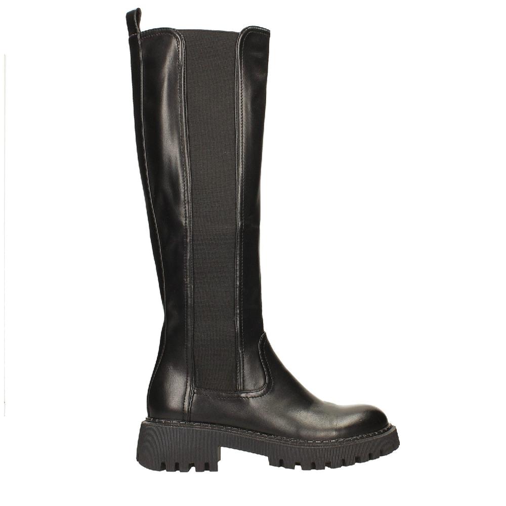 Tata Italia Stivali con suola carrarmato. Tacco alto 4.5cm Hotsell