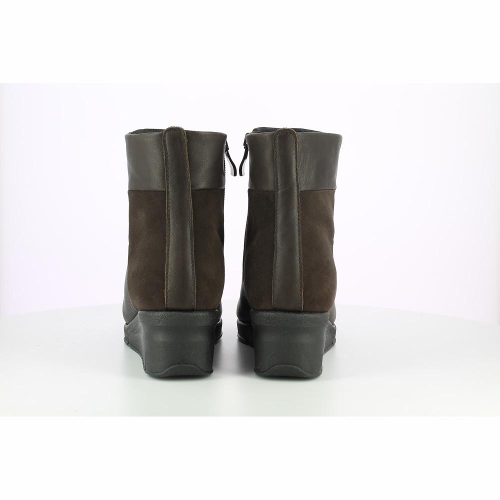 The Flexx SIENNA-SOFTY/CAMOSCIO Moda