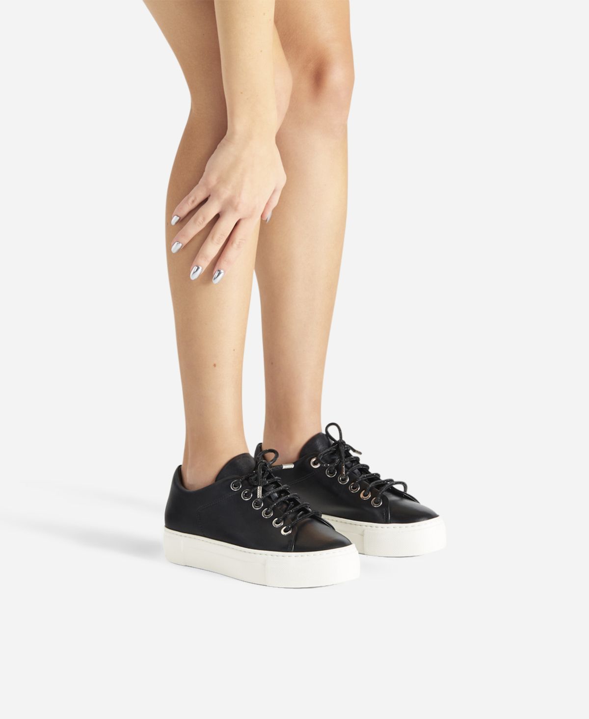 Agl Sneaker con lacci gioiello Nero Crystal Sconto