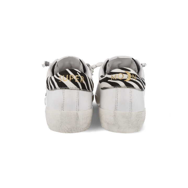 Uma Parker SuperMoon Zebra 2025