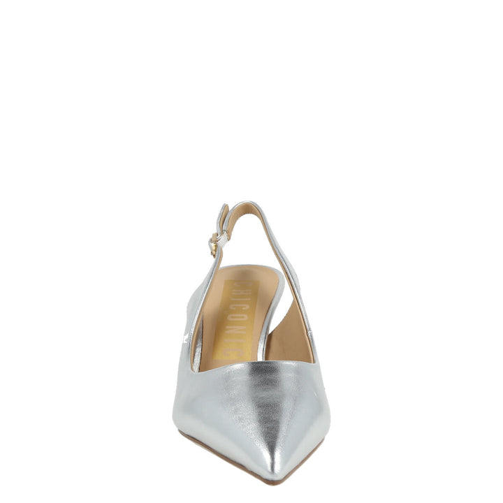 Uma Parker Chanel in Nappa Metal Argento In Vendita