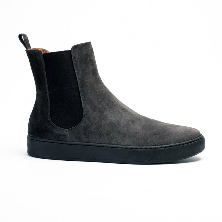 Via Mercanti Arturo Asphalt - Stivaletto alla caviglia Chelsea Beatles per uomo. – VIAMERCANTI Sconto
