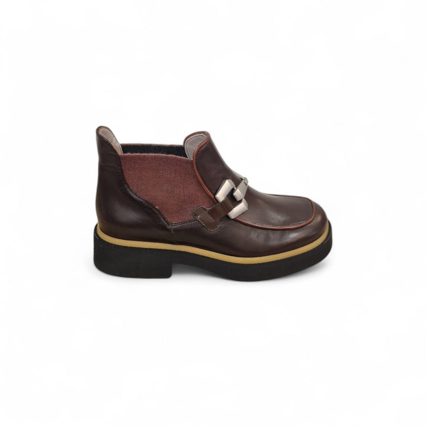 Viola Ricci Alice - Stivaletto beatles pelle cioccolato - rhum Saldi