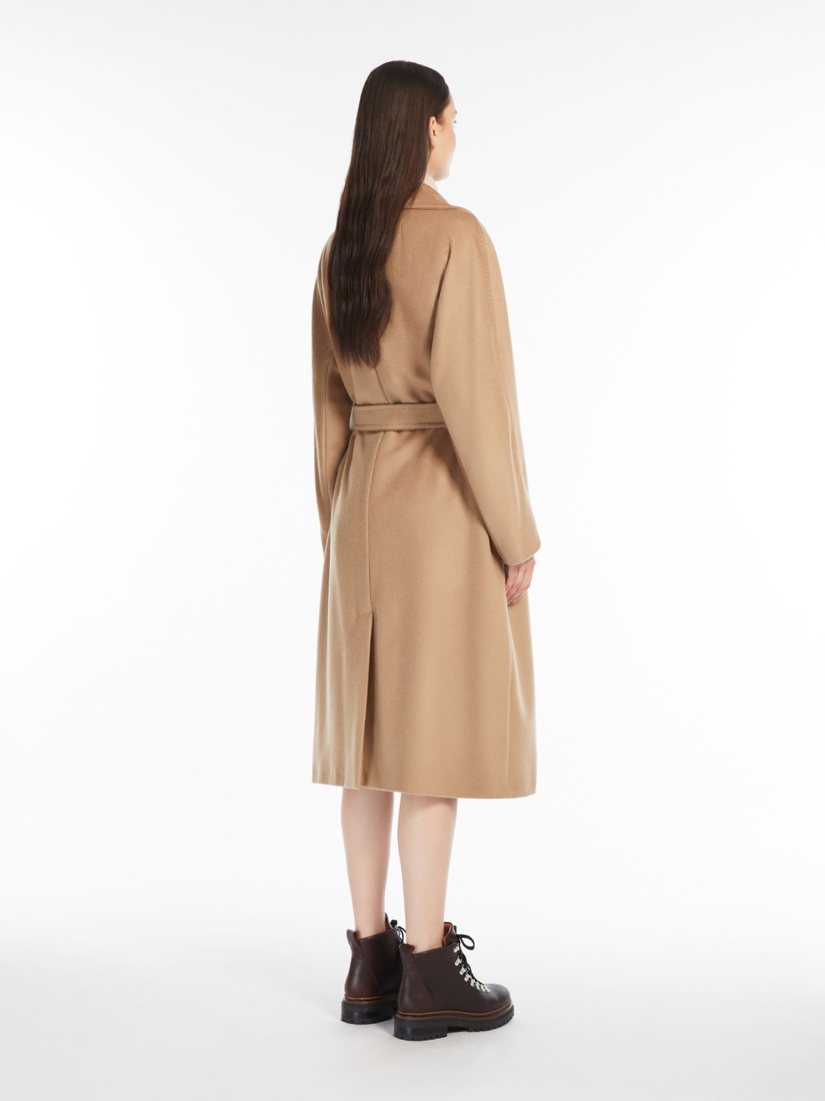 Weekend Cappotto in lana con cintura Vendita Economica
