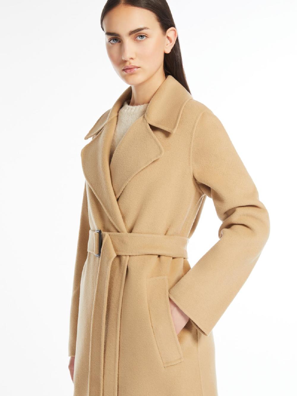 Weekend Cappotto lungo a vestaglia in lana 2025