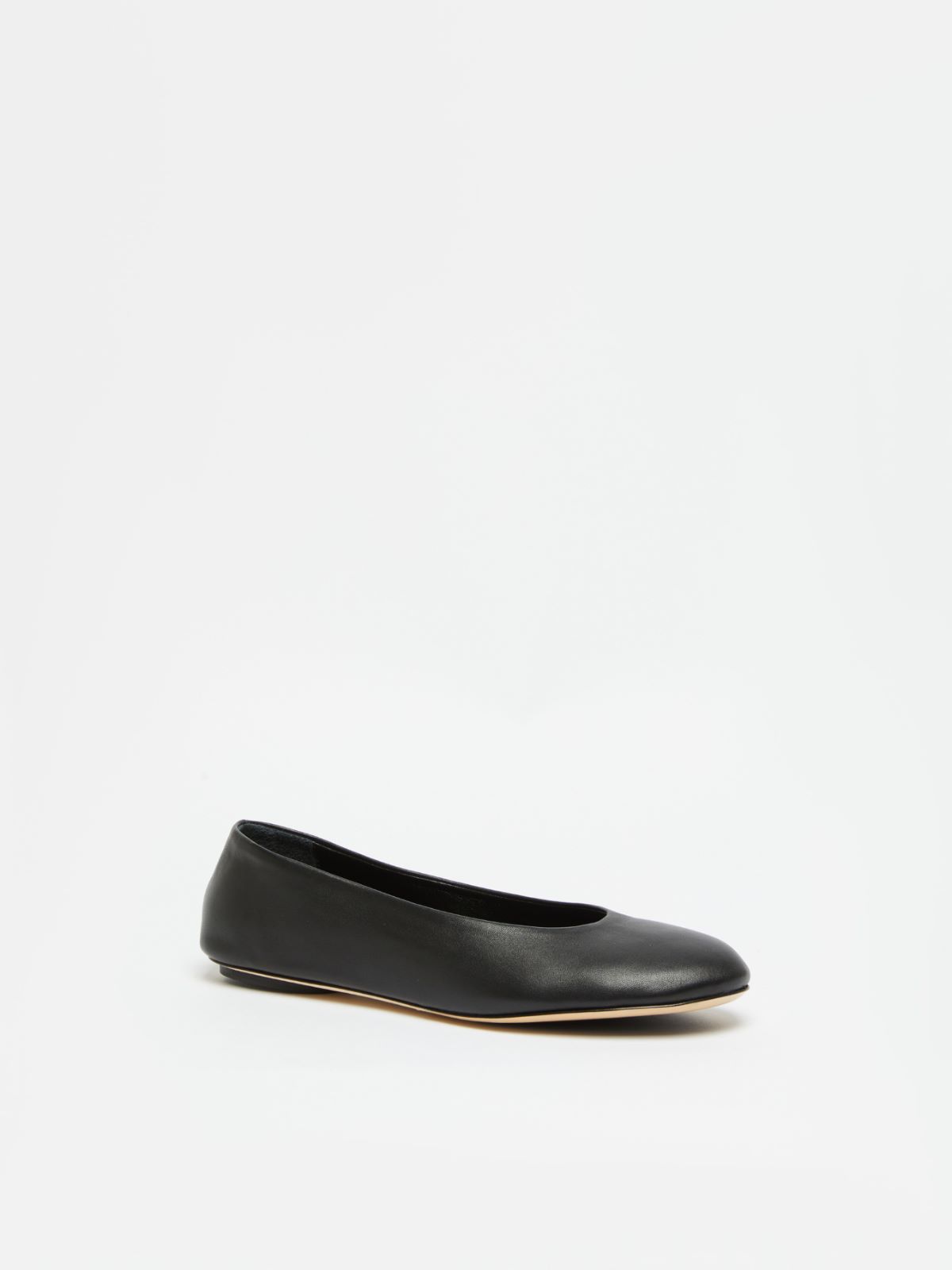 Weekend Ballerina in nappa Saldi Di Fabbrica