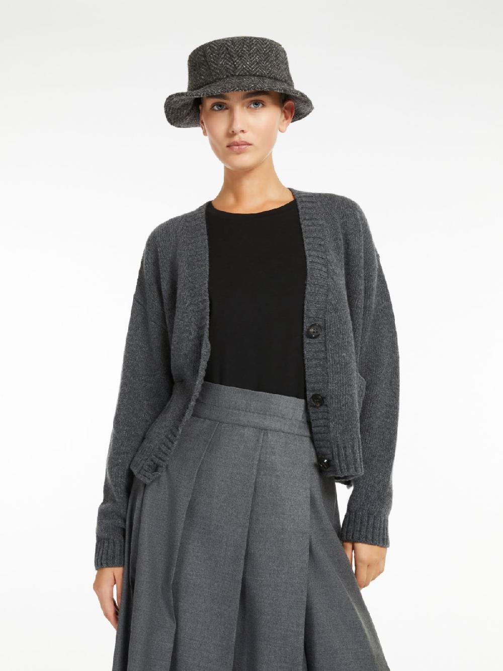 Weekend Cardigan morbido in lana Nuova