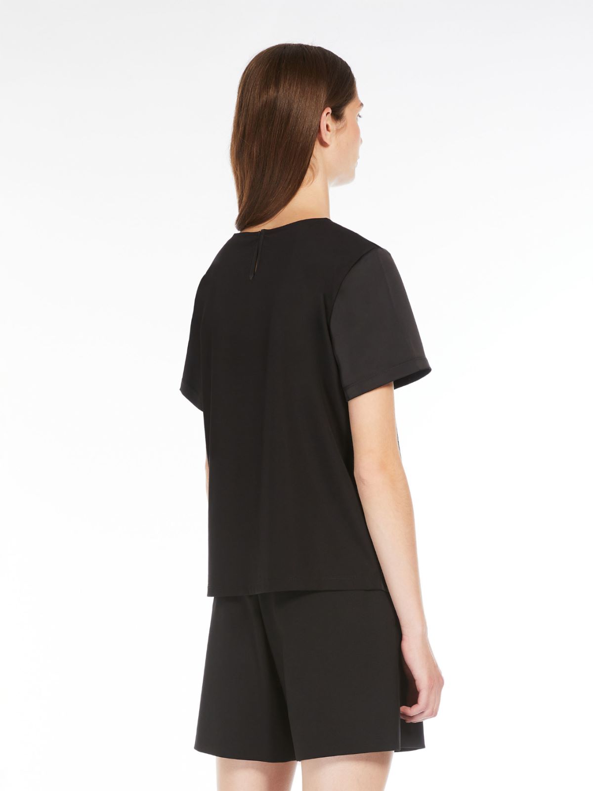 Weekend T-shirt in raso e jersey Saldi
