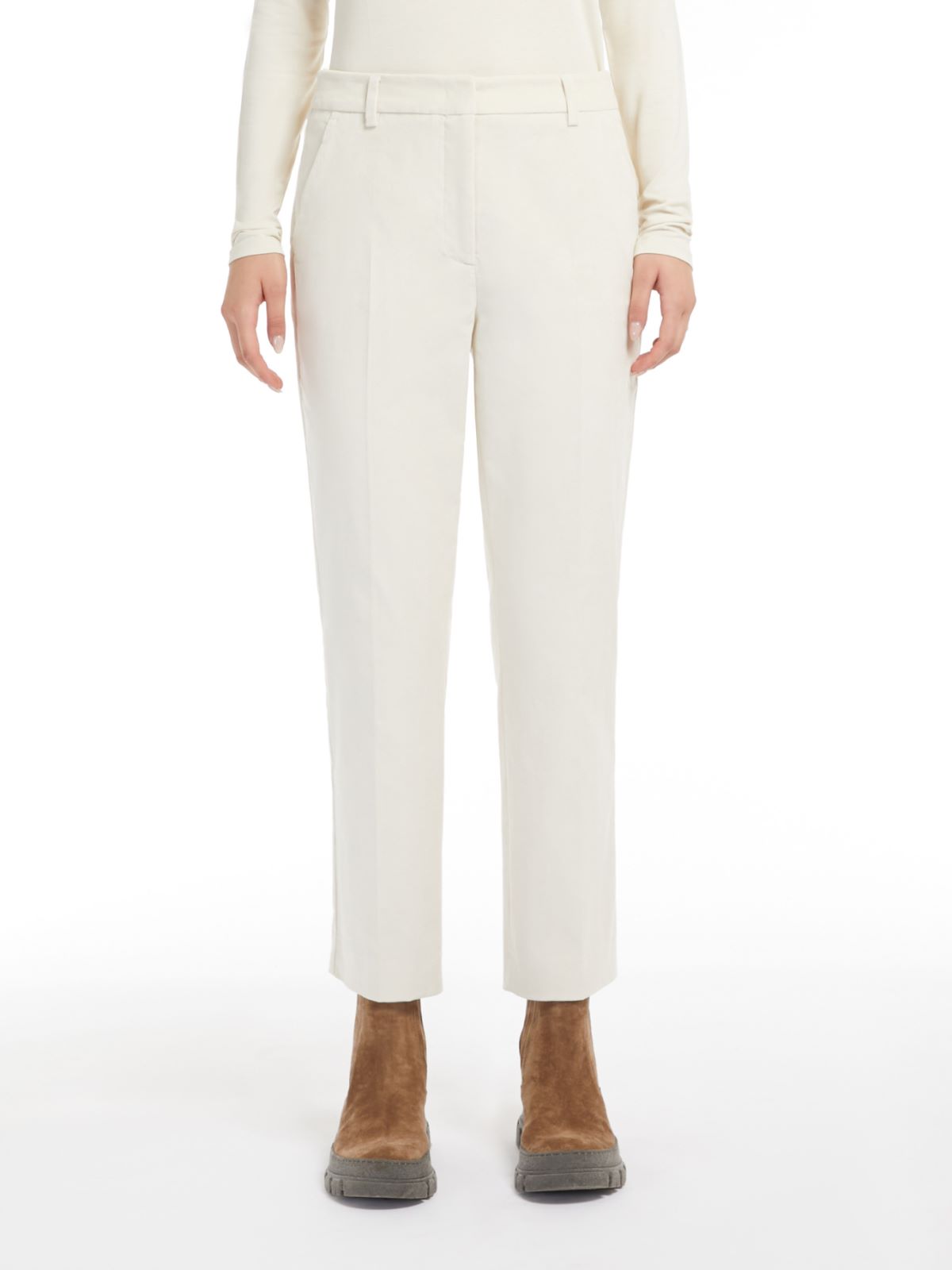 Weekend Pantalone in velluto a coste Sottocosto