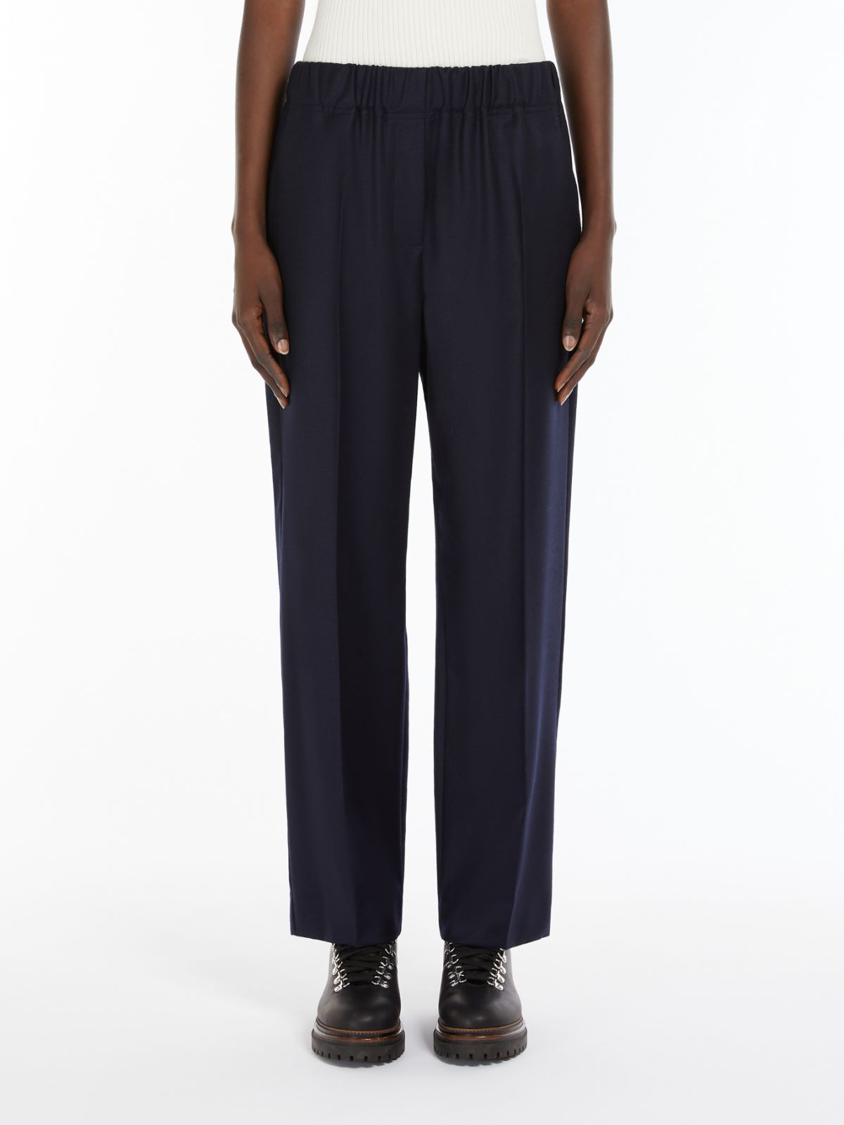 Weekend Pantalone comfort in flanella Nuova