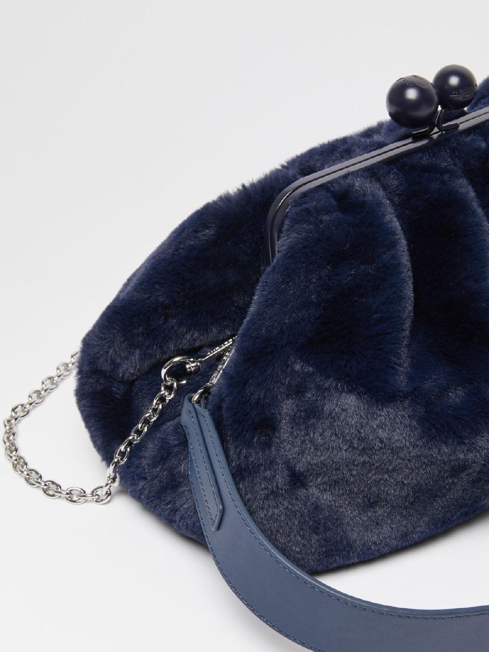 Weekend Pasticcino Bag Medium in tessuto extra soft furry Acquista Ora