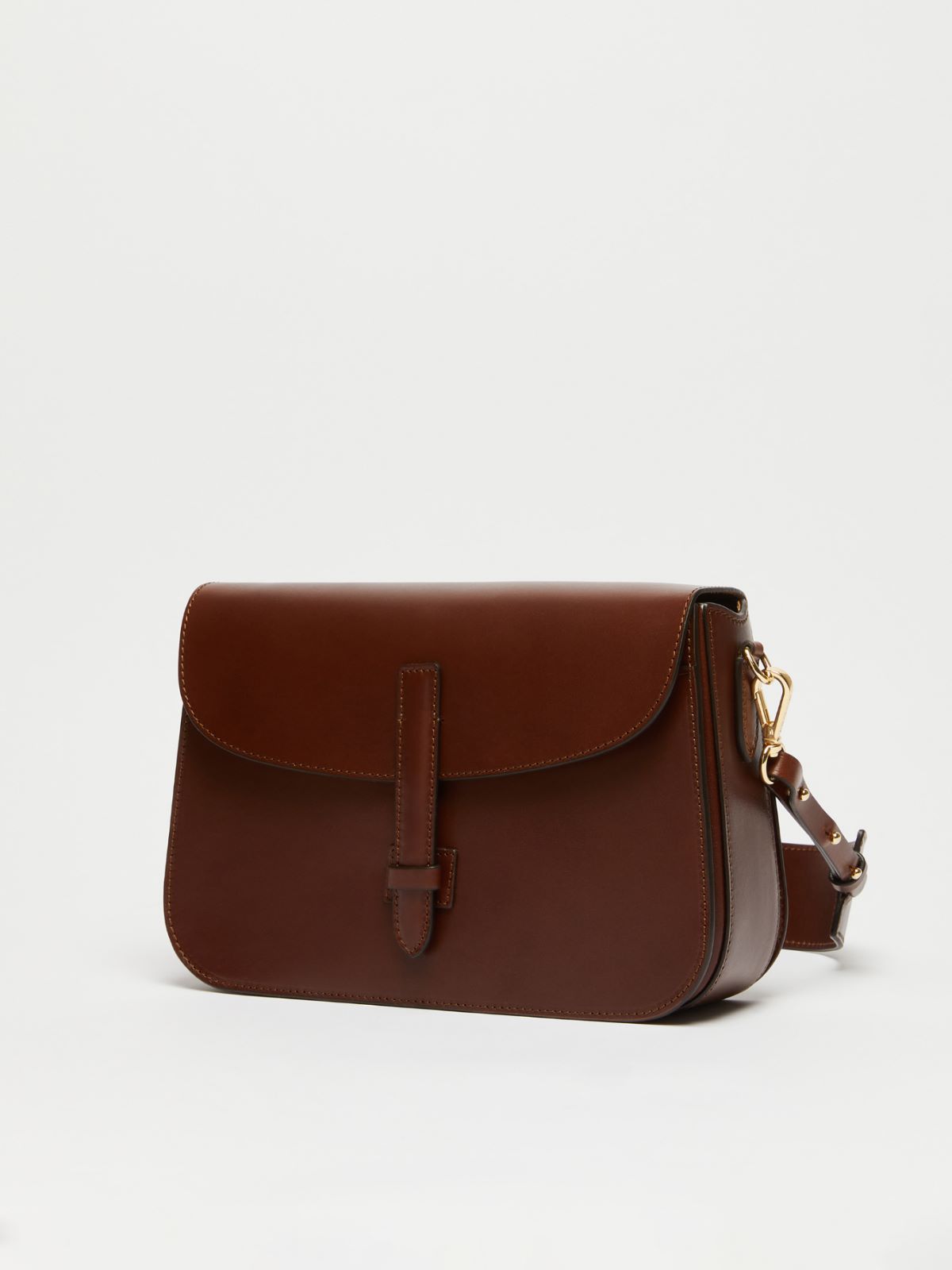 Weekend Borsa a tracolla in cuoio Novità