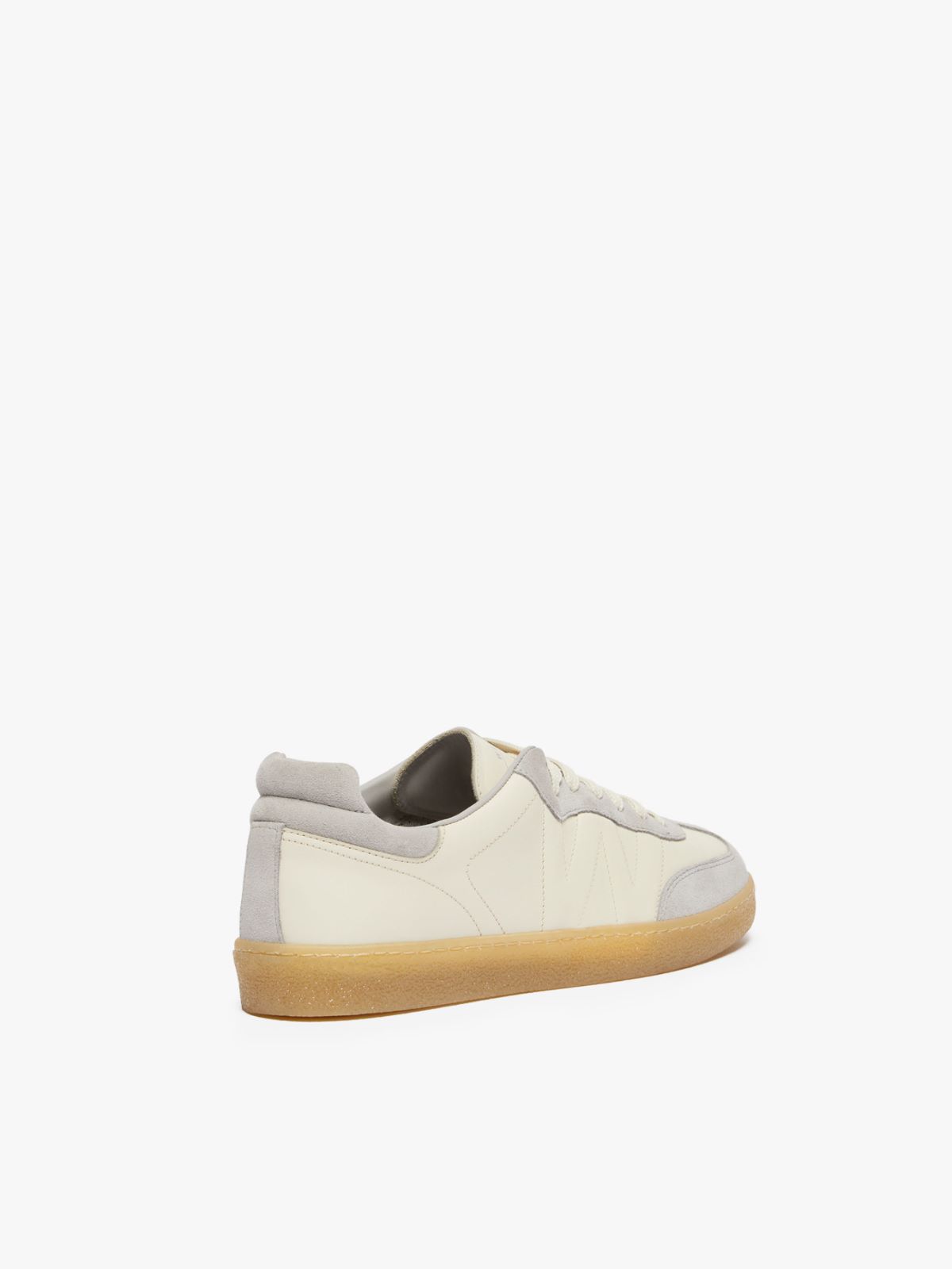 Weekend Sneaker in suede Prezzo di fabbrica