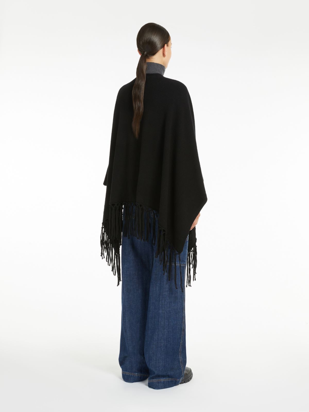 Weekend Poncho in pura lana Hotsell