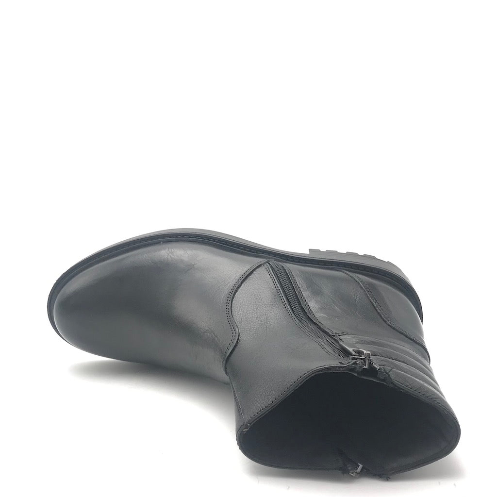 Zulian Calzature Stivaletto in pelle nera Saldi Di Fabbrica