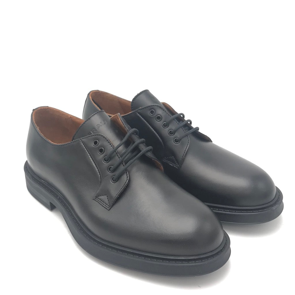 Zulian Calzature Scarpa allacciata nera Negozio